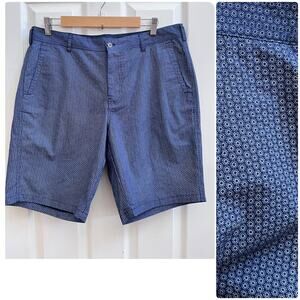 Barneys New Men’s Blue Geometric Print Shorts Size 36